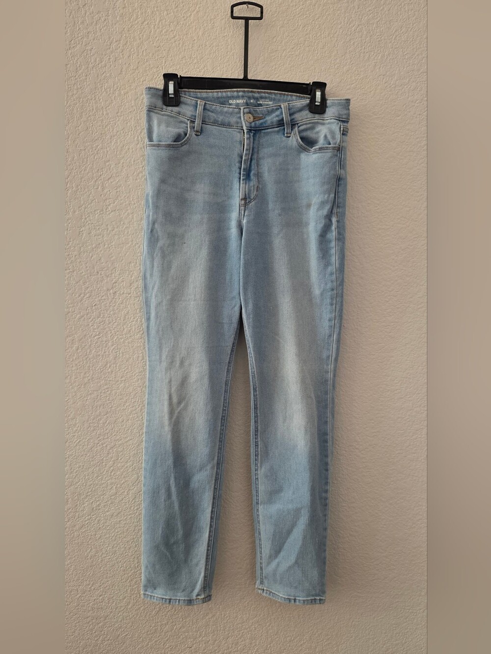 Old Navy Light Wash Skinny Jeans - Pale Blue